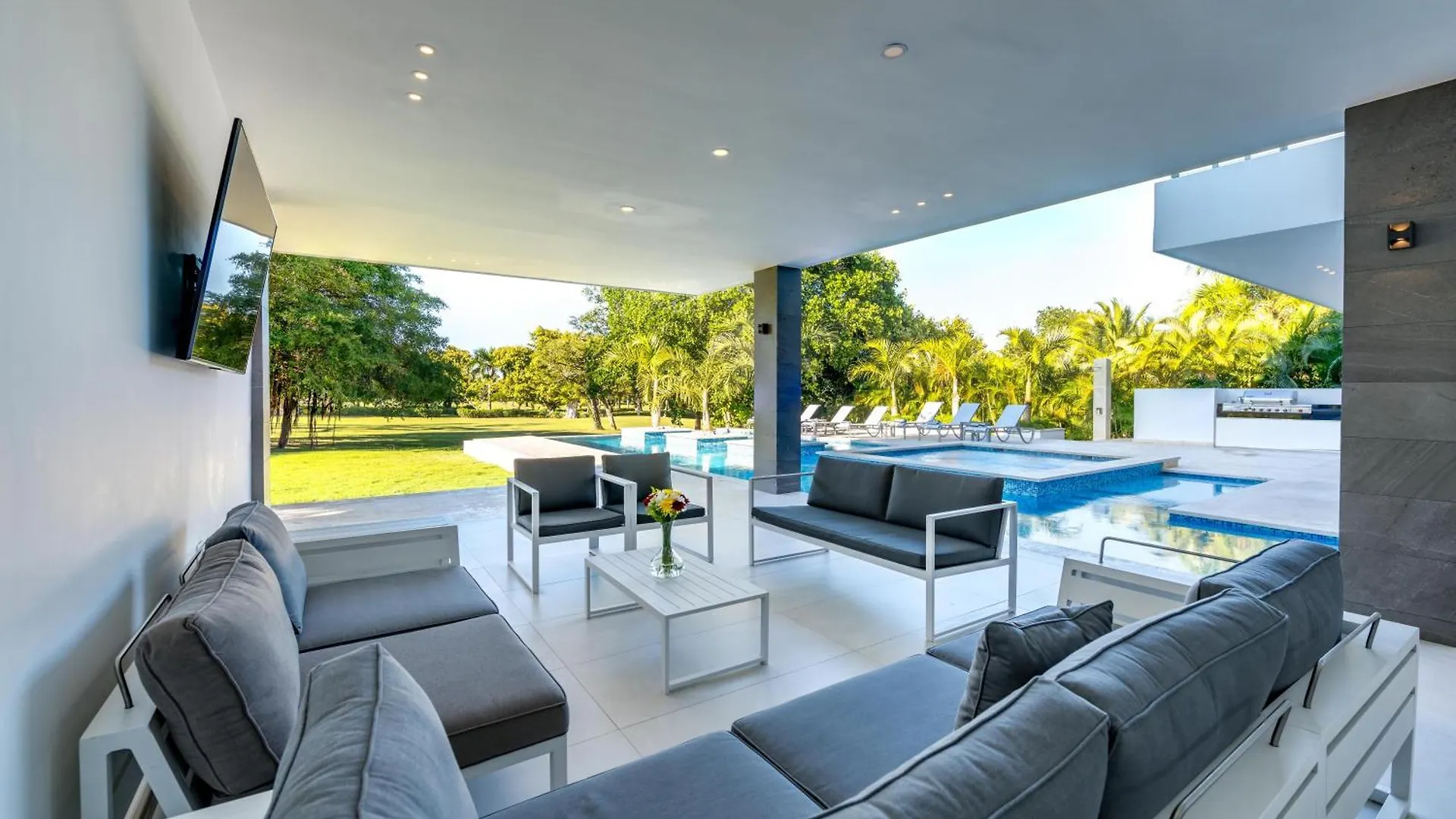 Modern Brand New Villa With Pool, Jacuzzi, Chef At Cocotal Golf & Country Club Πούντα Κάνα 0*,