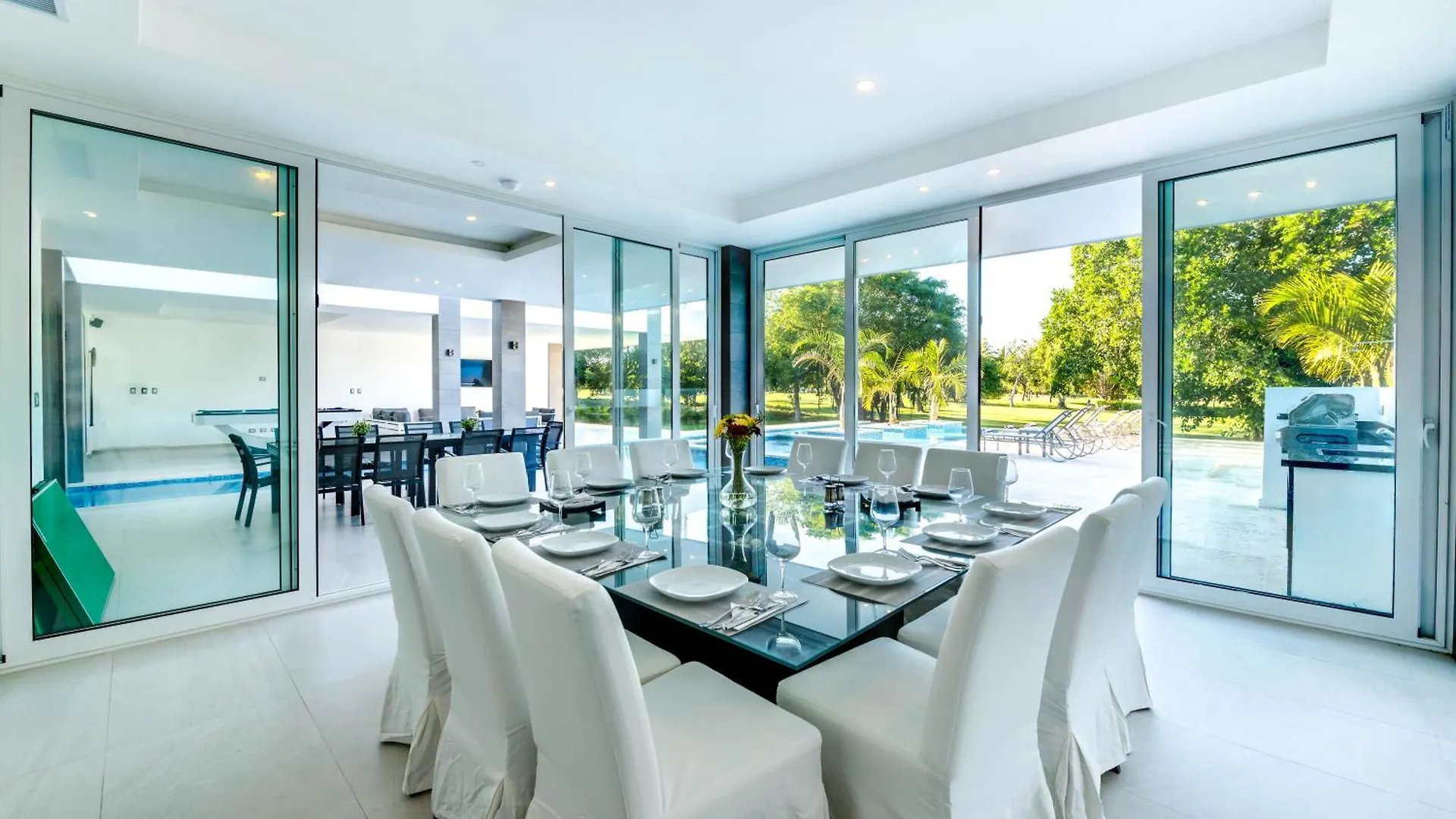 Modern Brand New Villa With Pool, Jacuzzi, Chef At Cocotal Golf & Country Club Punta Cana