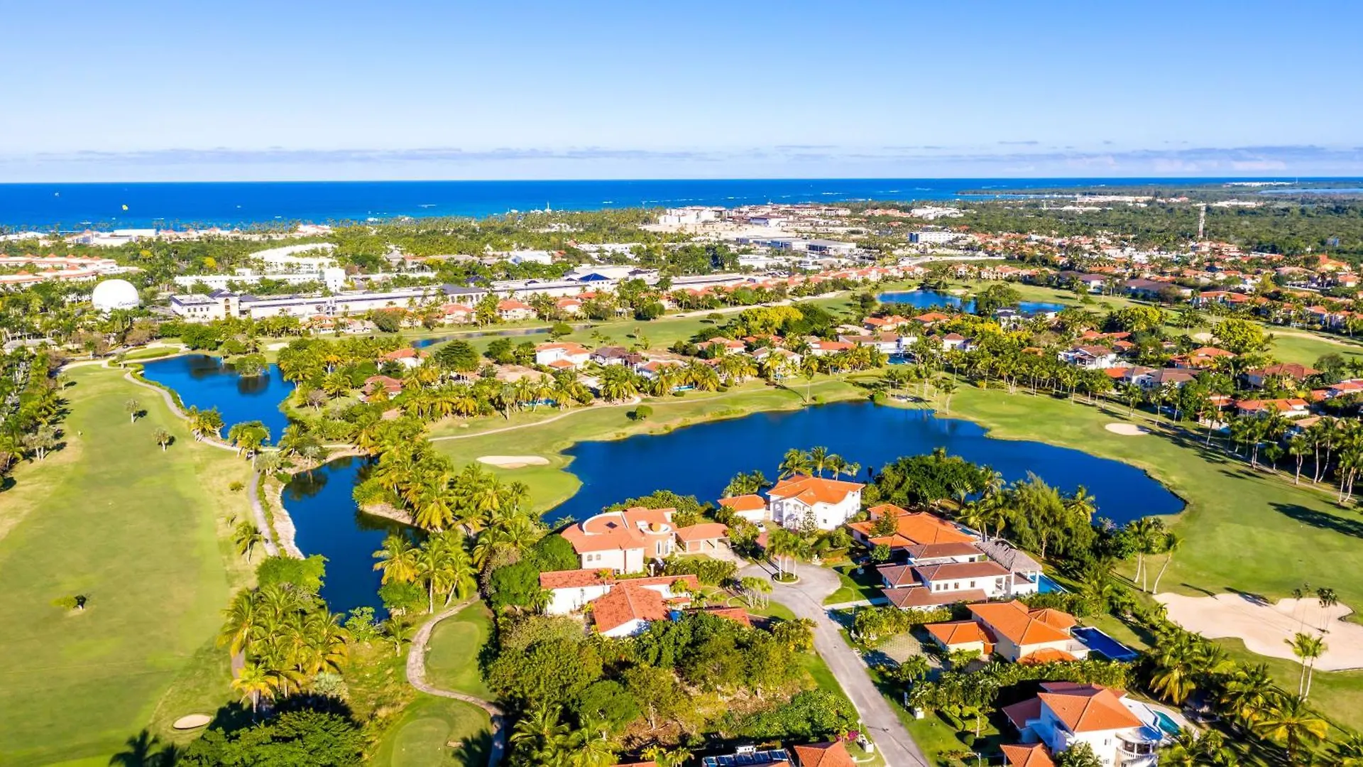 Modern Brand New Villa With Pool, Jacuzzi, Chef At Cocotal Golf & Country Club Punta Cana