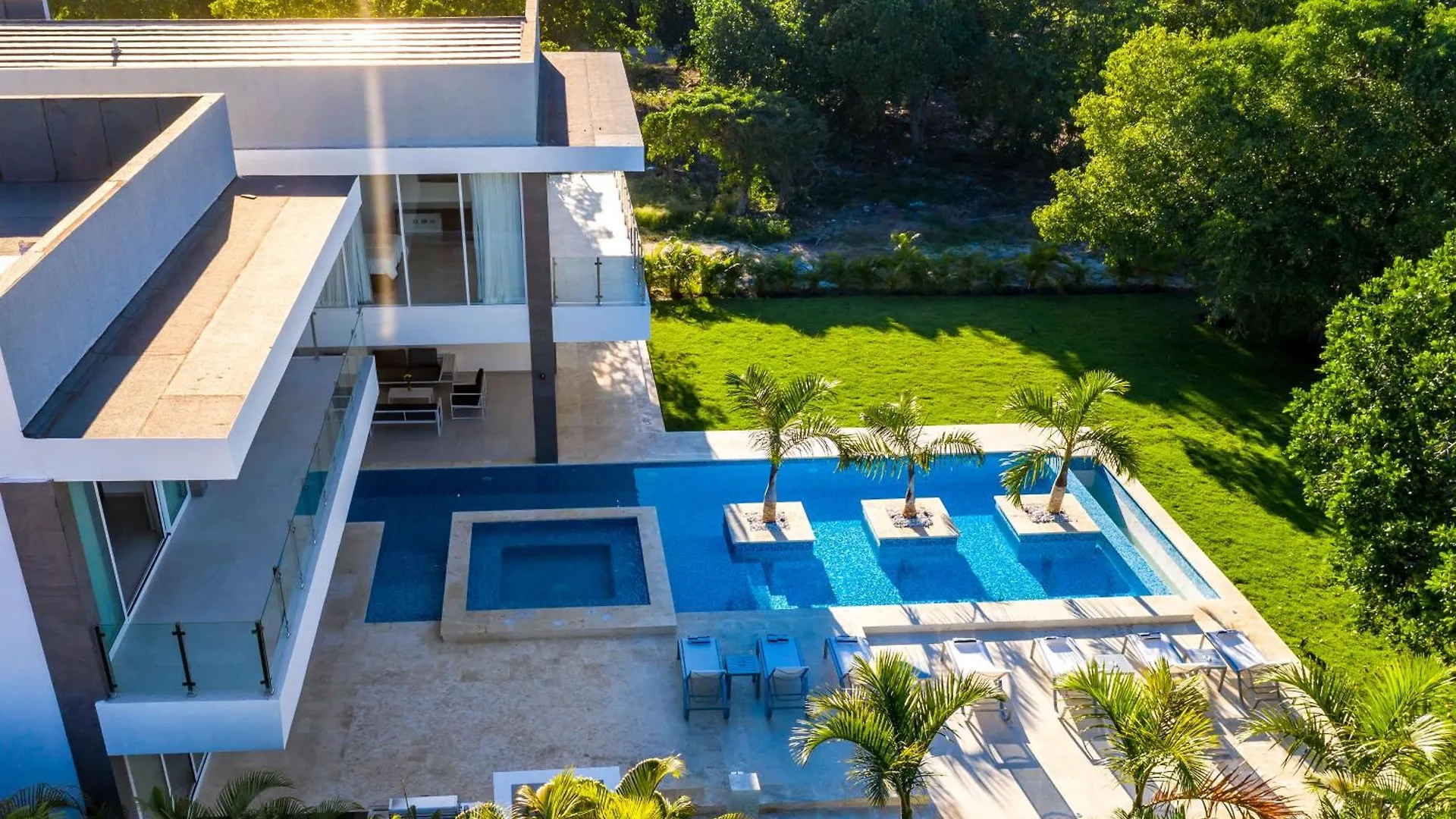 Modern Brand New Villa With Pool, Jacuzzi, Chef At Cocotal Golf & Country Club Punta Cana