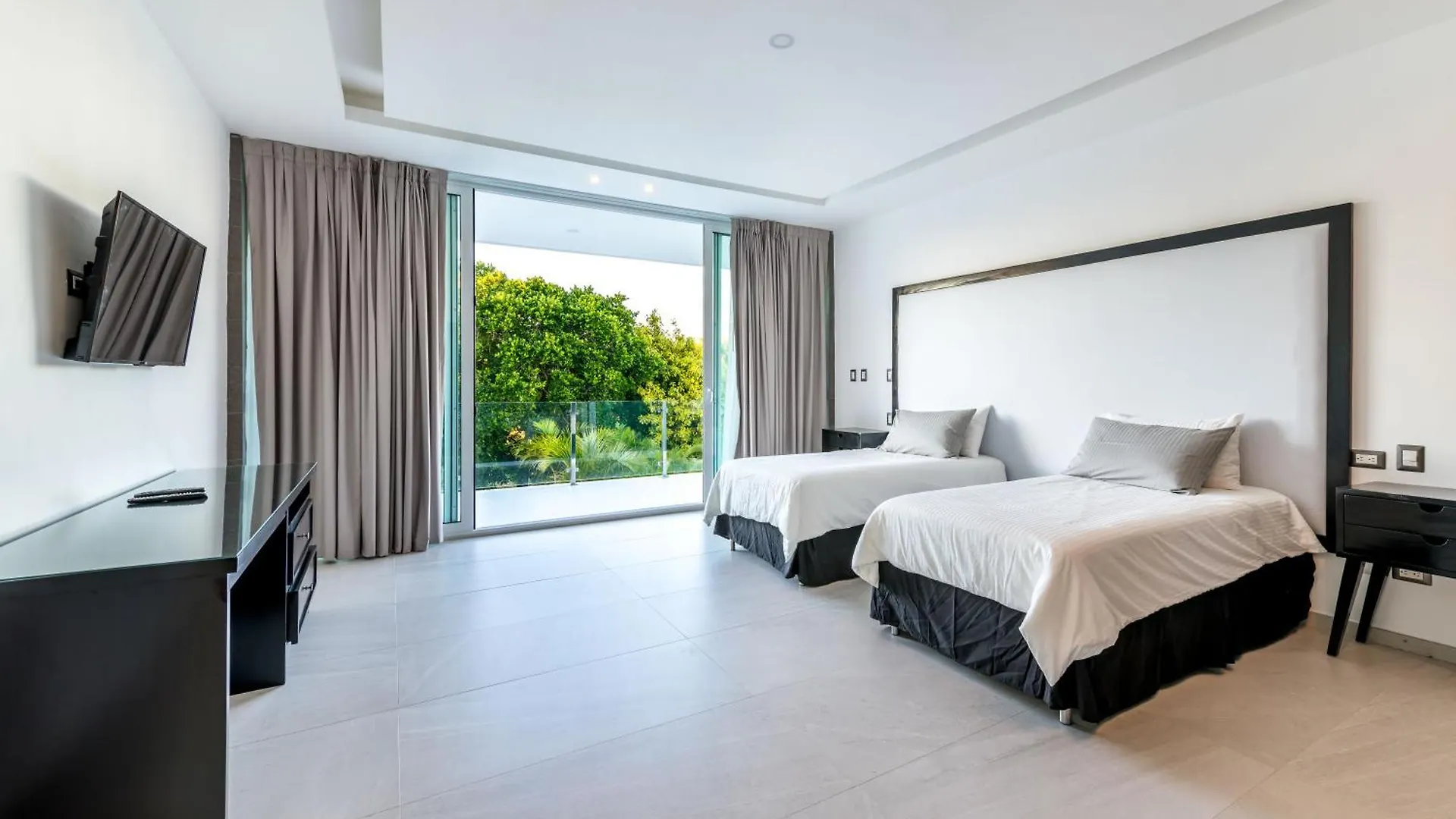Modern Brand New Villa With Pool, Jacuzzi, Chef At Cocotal Golf & Country Club Punta Cana 0*,  Dominican Republic