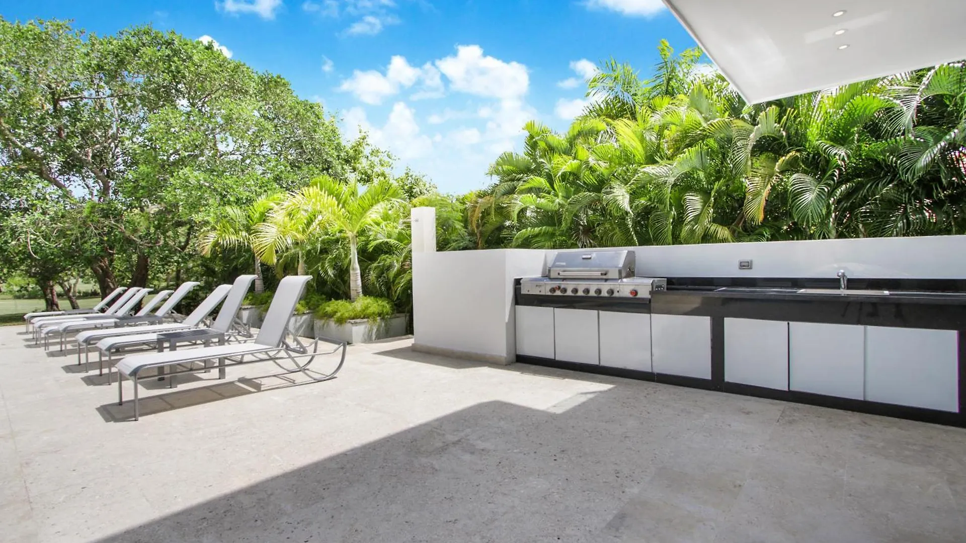Modern Brand New Villa With Pool, Jacuzzi, Chef At Cocotal Golf & Country Club Punta Cana 0*,